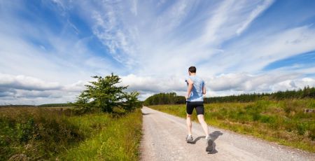 Atteint de la mucoviscidose, Paul court 42 marathons en 42 jours
