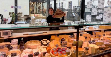 Village Gastronomique de Dijon : Rencontre avec Alice, fromagère passionnée