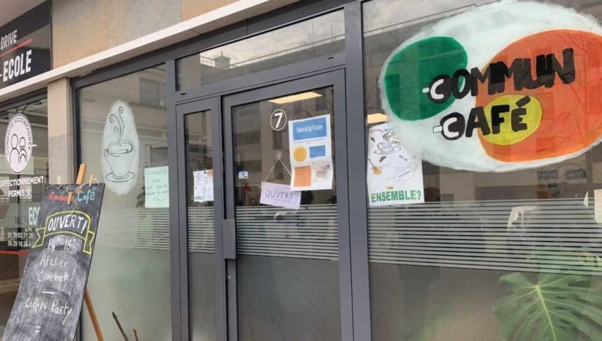 Yvelines : un café inclusif pour déstigmatiser les maladies psychiques